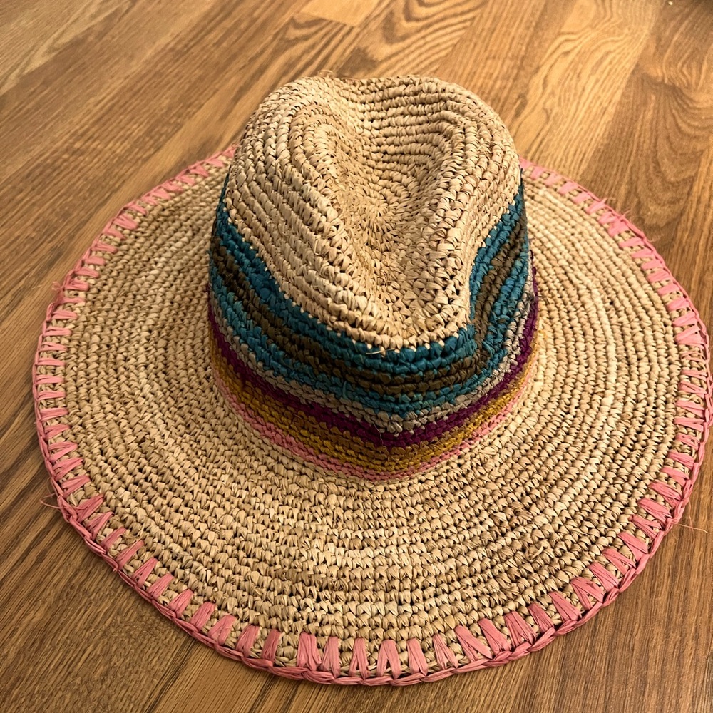 WYETH women’s beach hat